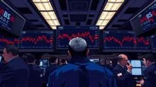 VIX Surges: Wall Street’s Crucial Fear Gauge Spikes Above 30, Signaling Market Turbulence
