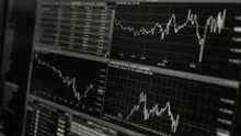 Bitcoin Retail Inflows Hold Steady as Whales Pile In at Start of Historically Bullish October