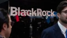 BlackRock seeks to shield bitcoin investors from losses after rival fund weathers 50% crash