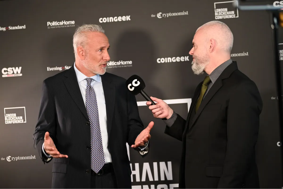 Peter Schiff speaking at the bitcoin 2025 conference
