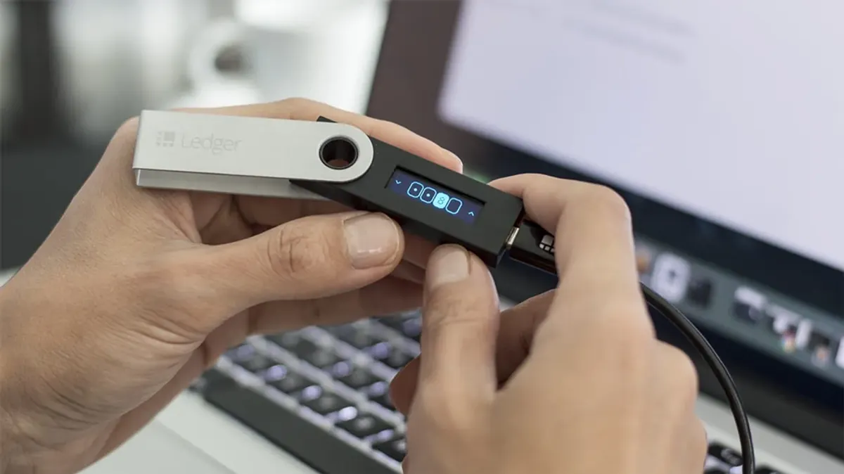 Crypto Hardware Wallets