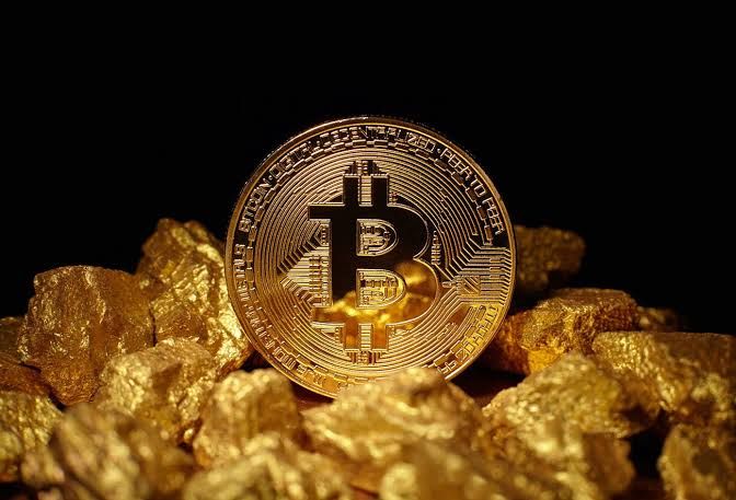 Bitcoin-Gold 90-Day Correlation Tops 50% as BTC Decouples From Tech Stocks
