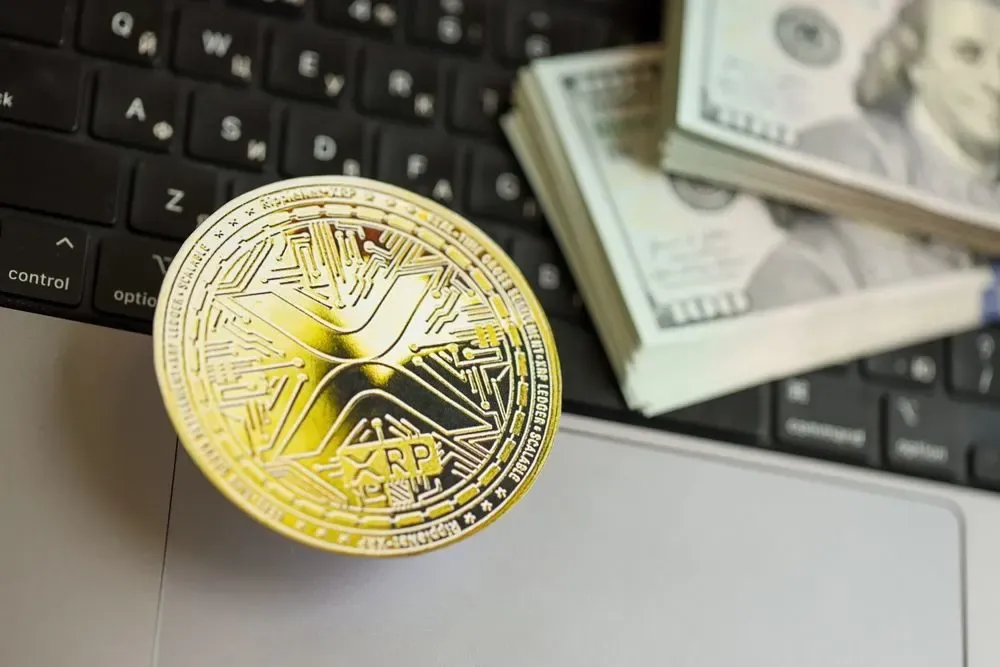 Weekend Crypto Watch: XRP Faces $1.65 Breakout Test as 2022 Bottom Pattern Returns