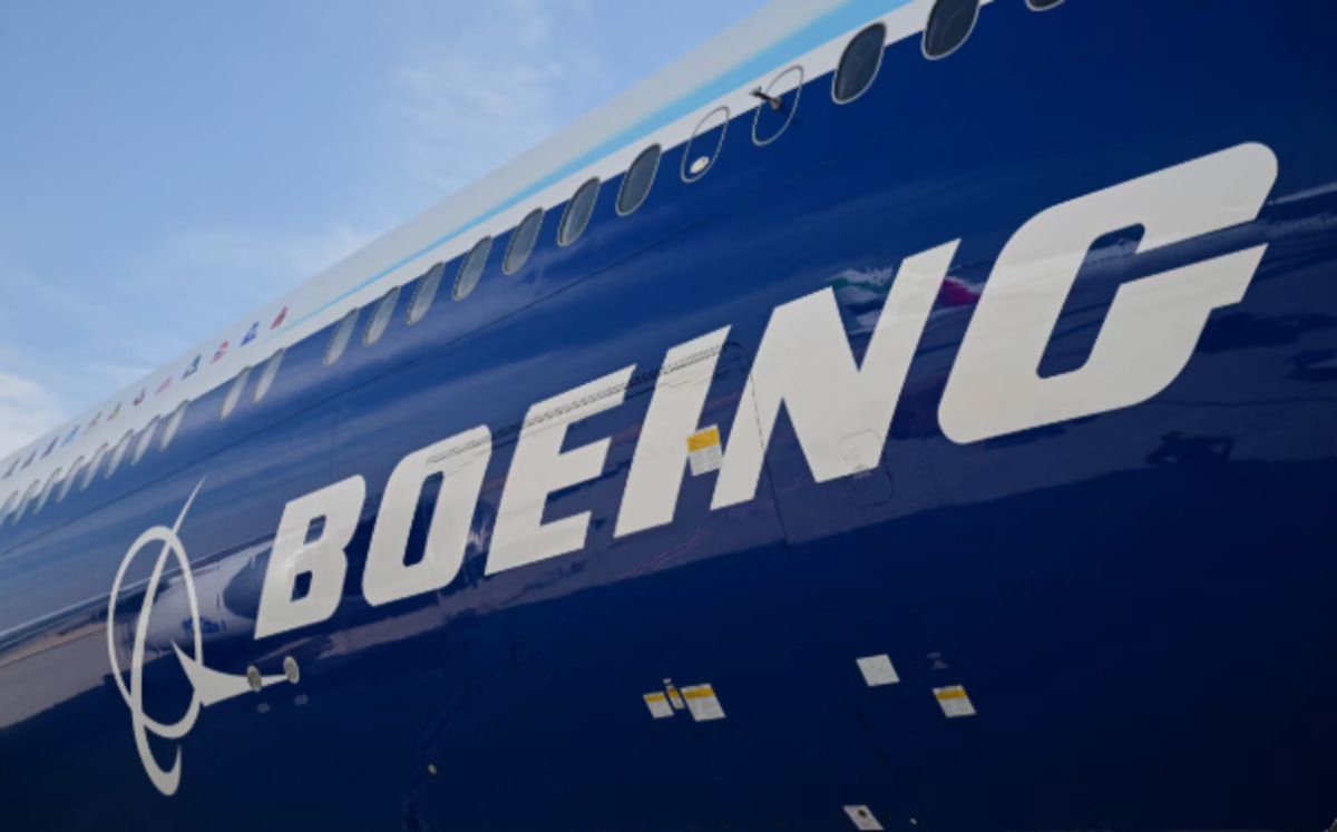 Boeing Lands $636M Apache Contract as Defense Business Grows