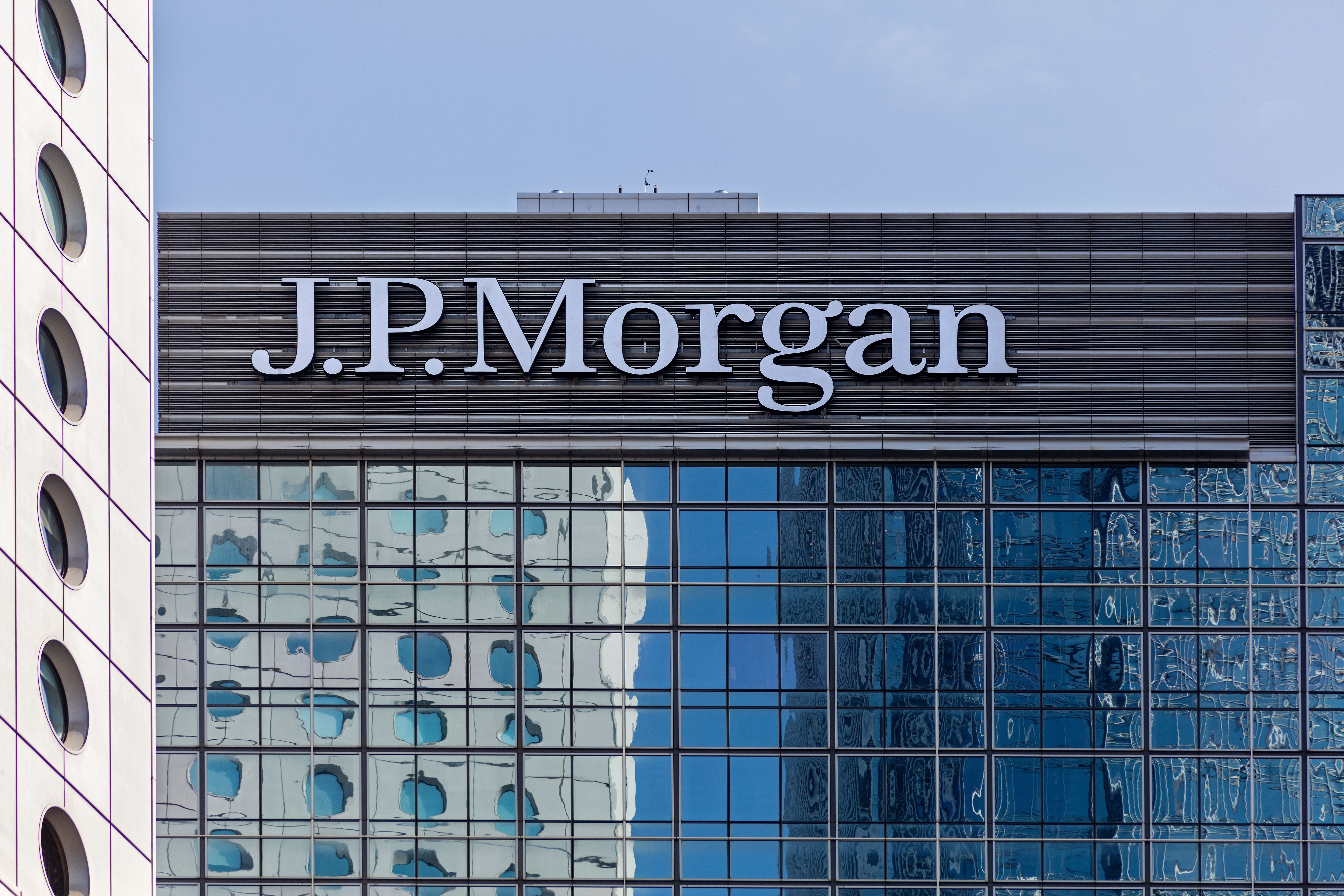QNB Implements JPMorgan Blockchain for $3B Daily Payments