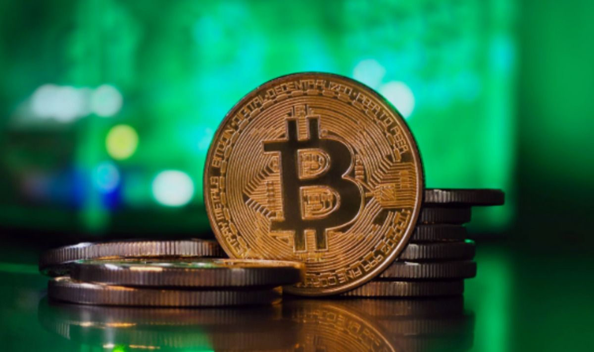 Bitcoin ETFs See Biggest Inflows Since January as BTC Surges Above $81K