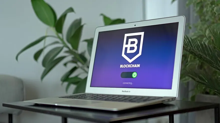 Sam Altman’s World Turns to AI Agents for Identity Verification, But Graphite Network Offers a More Privacy-First Alternative