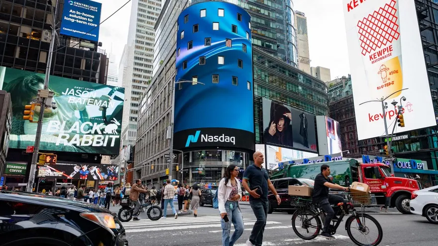 Nasdaq Plans 23-Hour Trading Sessions as Global Demand for US Stocks Grows