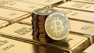 Gold or Bitcoin? Precious Metal Hits New ATHs, but Analysts Expect Bitcoin to Go Much Higer