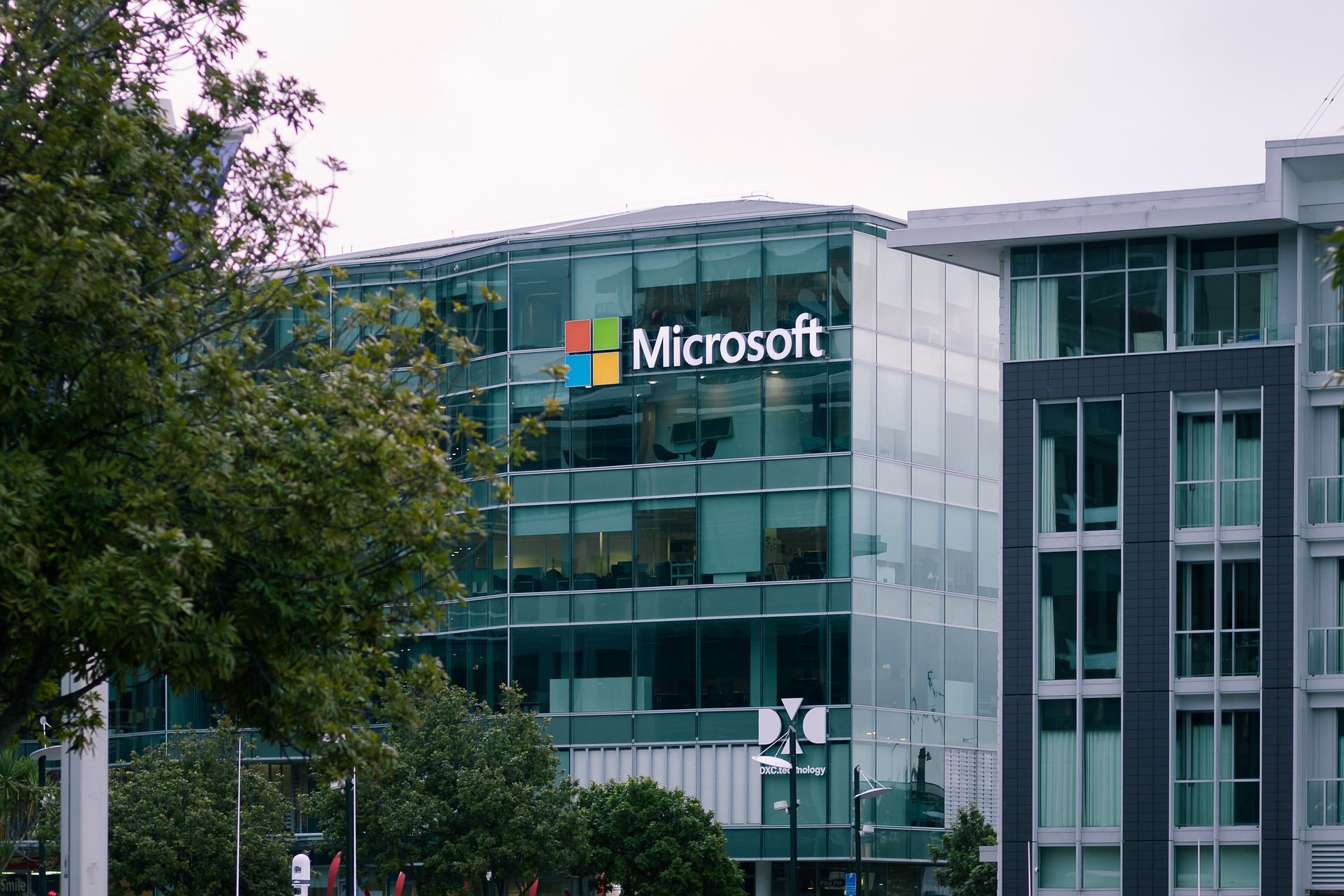 Microsoft Offers Buyouts to 60,000 Employees Ahead of Earnings Report