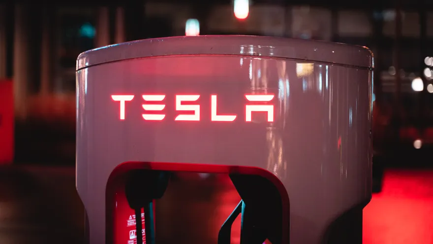 Elon Musk Sells $8.4 Billion Worth of Tesla Stock Following His Twitter Takeover Bid