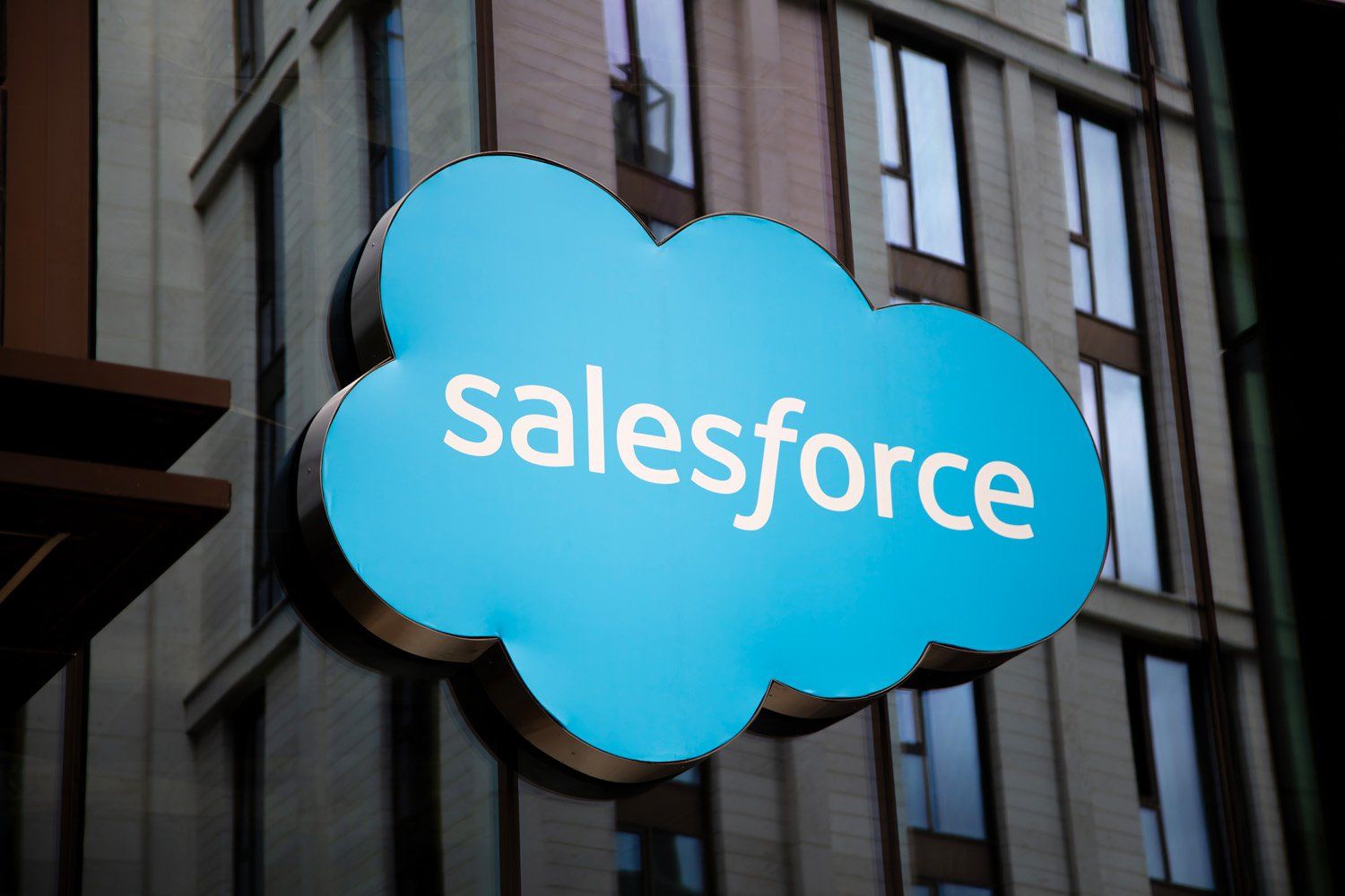 Salesforce Bets $5.66B on Braze Acquisition to Expand AI-Powered Customer Engagement