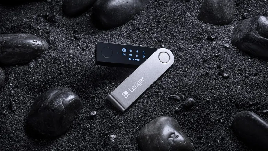 Is It Possible to Be Sent a Fake Ledger? How to Check If Your Ledger Is Legit