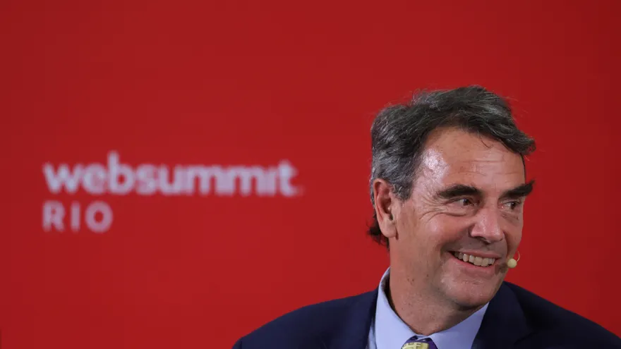 Silk Road Bitcoin Wallet Linked to Tim Draper Shows Fresh Activity with $61.8M Transfer
