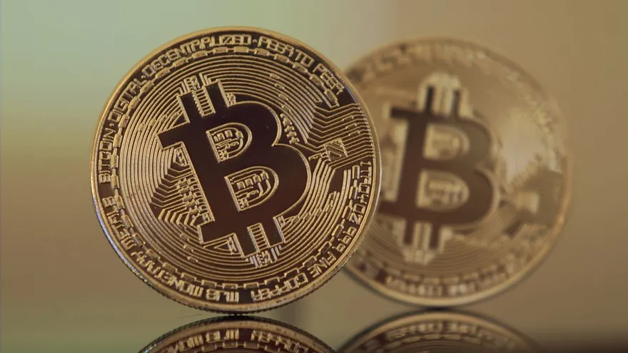 Bitcoin 101: Beginner’s Guide to the Most Famous Cryptocurrency