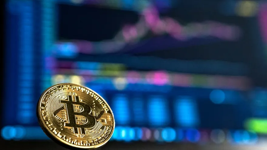 Should Pension Funds add Bitcoin to their Portfolio?