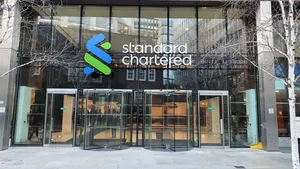 Standard Chartered Launches Spot Trading for Bitcoin and Ethereum