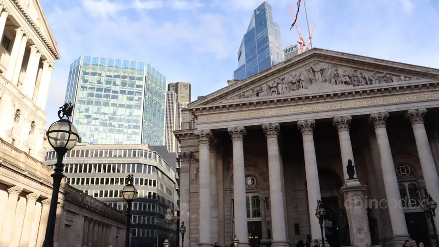 Banking Giants Pump $100 Billion into Blockchain Startups Over Four Years