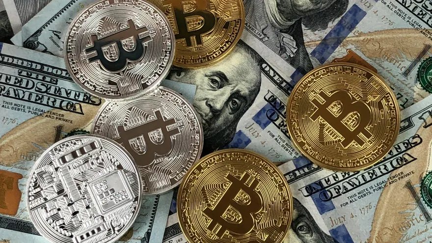 Why BTC to USD Conversion Tools Matter When You Invest in Crypto