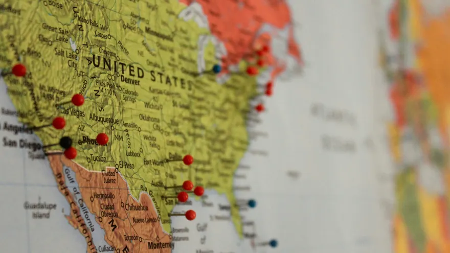 U.S. National Debt Exceeds $38.5 Trillion as Peter Schiff Warns of a Historic Economic Collapse