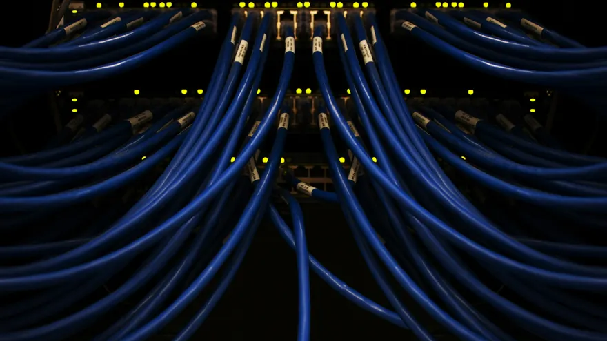 AI Boom Faces Bitcoin-Like Backlash: U.S. Communities Push Back on Data Centers