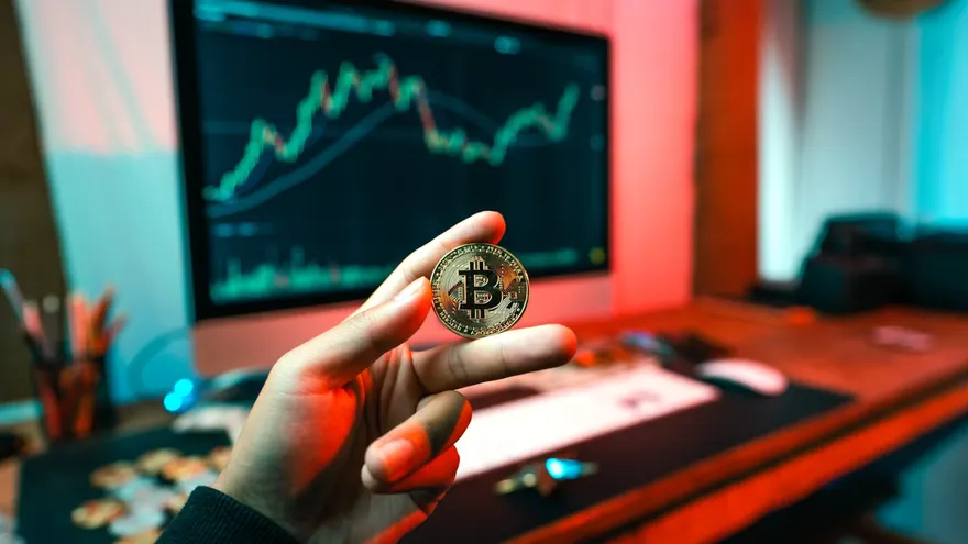 Crypto Funded Account: How It Works, Costs & Real Risks