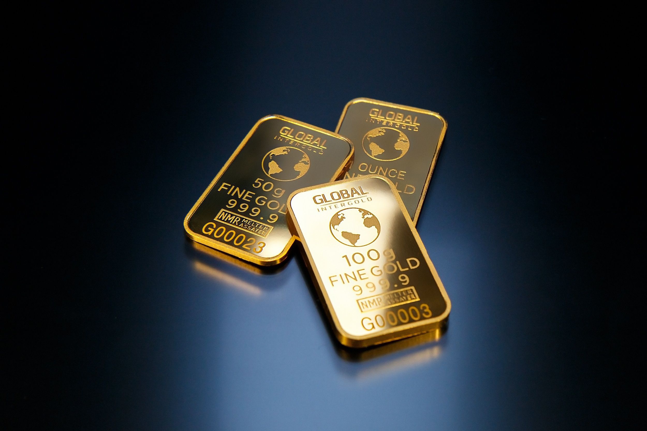 Gold Price Forecast: China Keeps Buying as Gold Tests $4,400