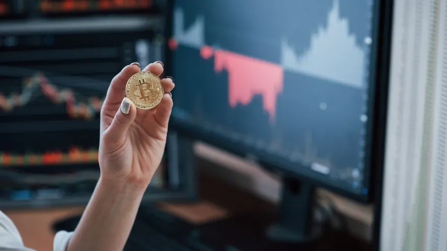 Why Is Bitcoin Up Today? Fed Rate Signal Sends BTC to $81K Ahead of Jobs Report